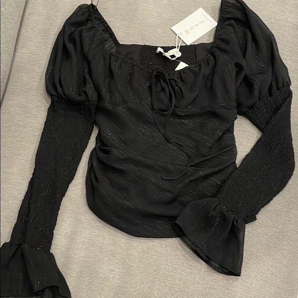 Wayf Tops - Wayf Black Top with Puff Sleeves